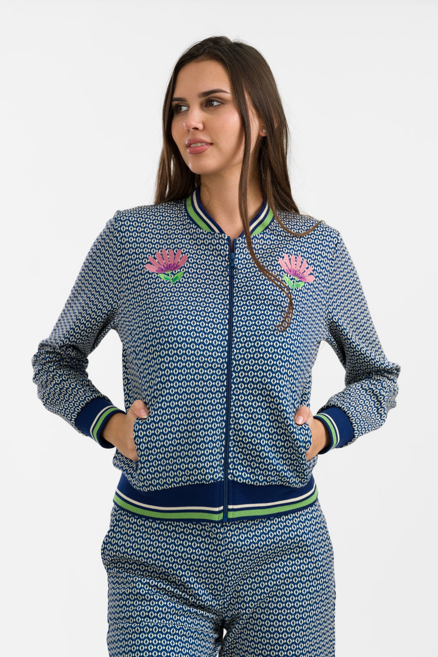 Nora Bomberjacke | Simply Navy
