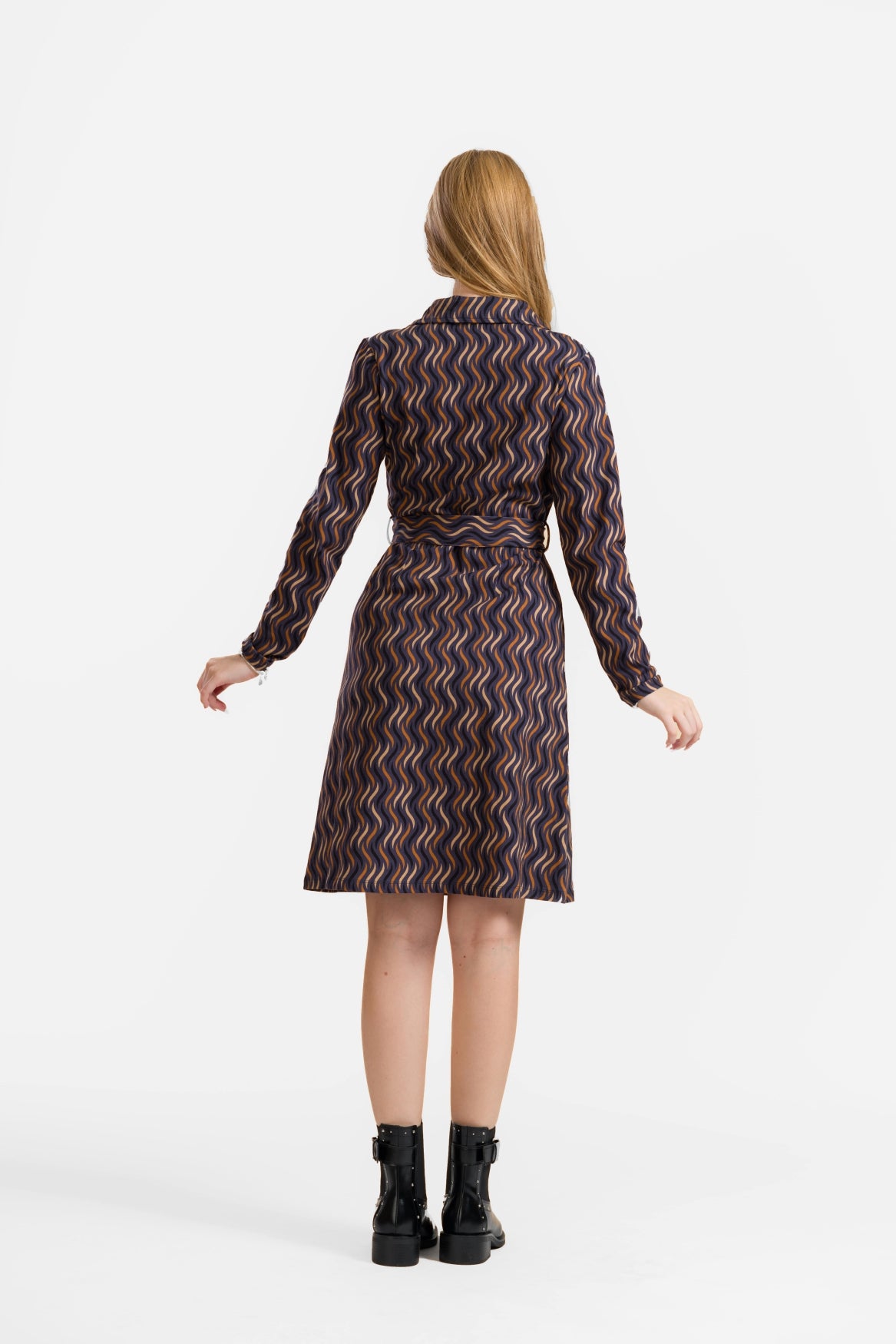Monique-Kleid | Taffy