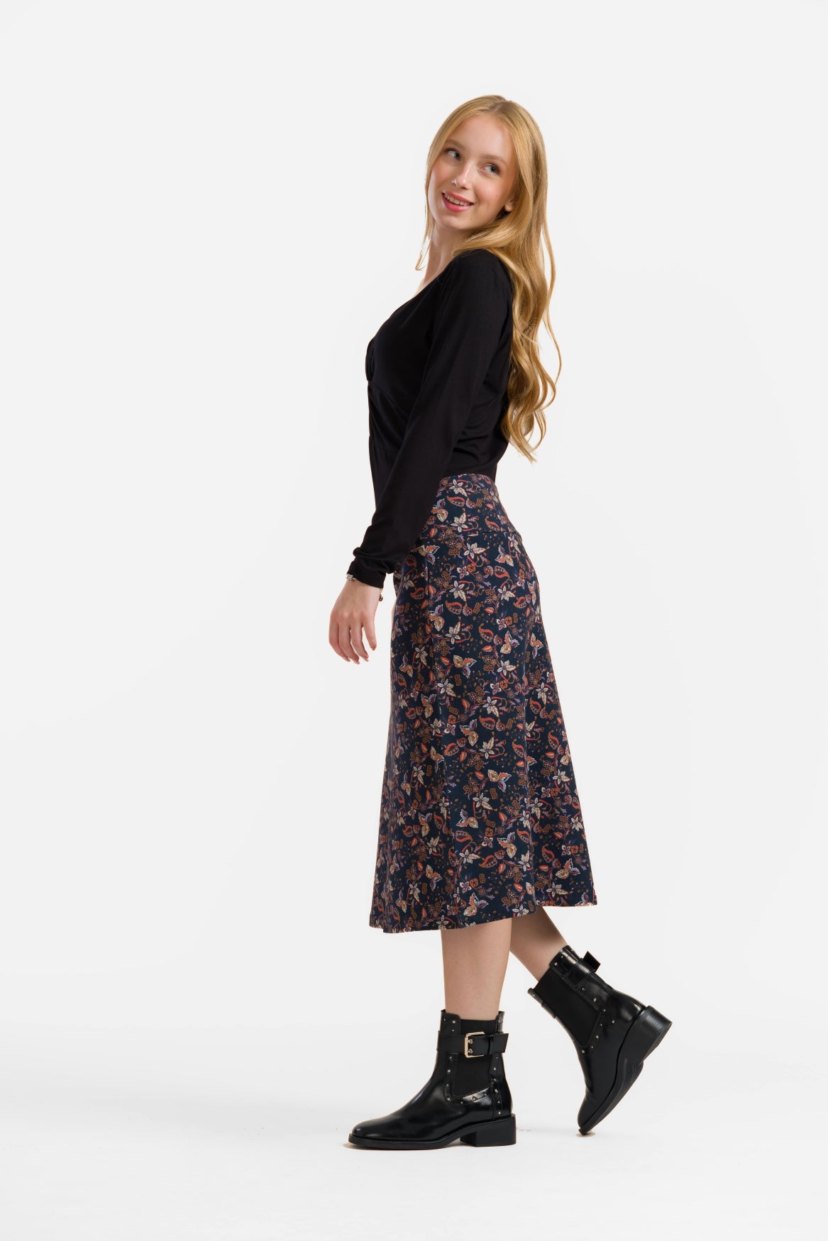 Claudia-Rock | Paisley